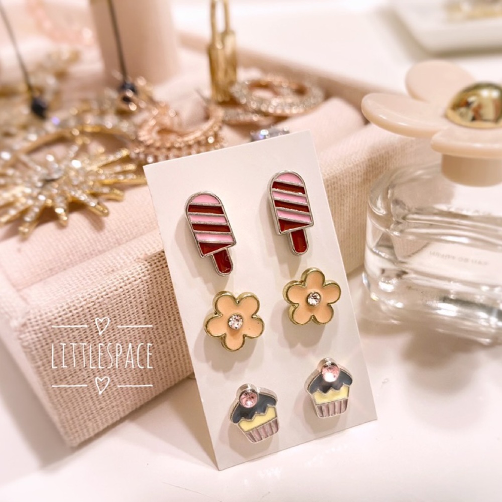 Sweet Treats Earring Set 🧁